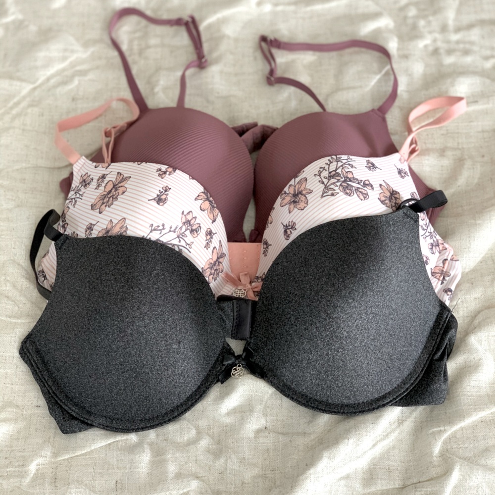 Set of 3 brand new 36D bras.